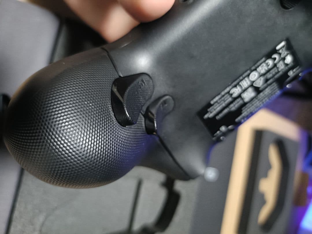 PC用ゲームコントローラー・コンバーター Razer Wolverine V3 Tournament Edition