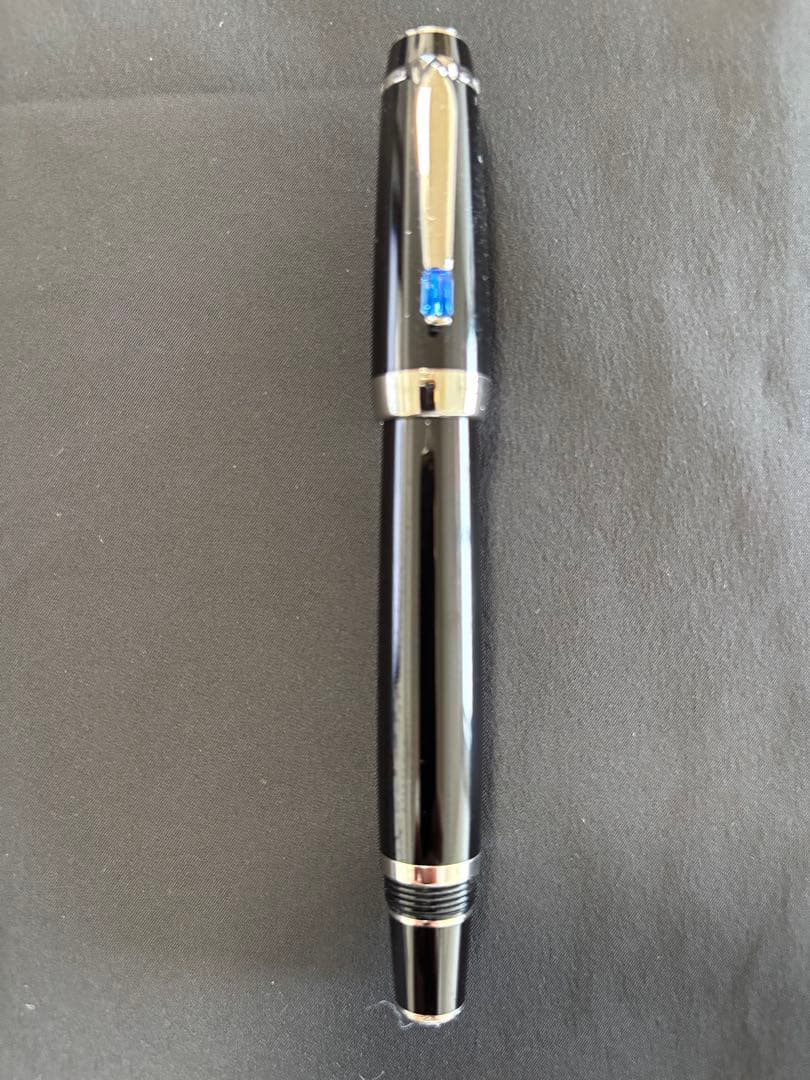 MONTBLANC BOHEMEモンブラン ボエム シルバートリム ドイツ製