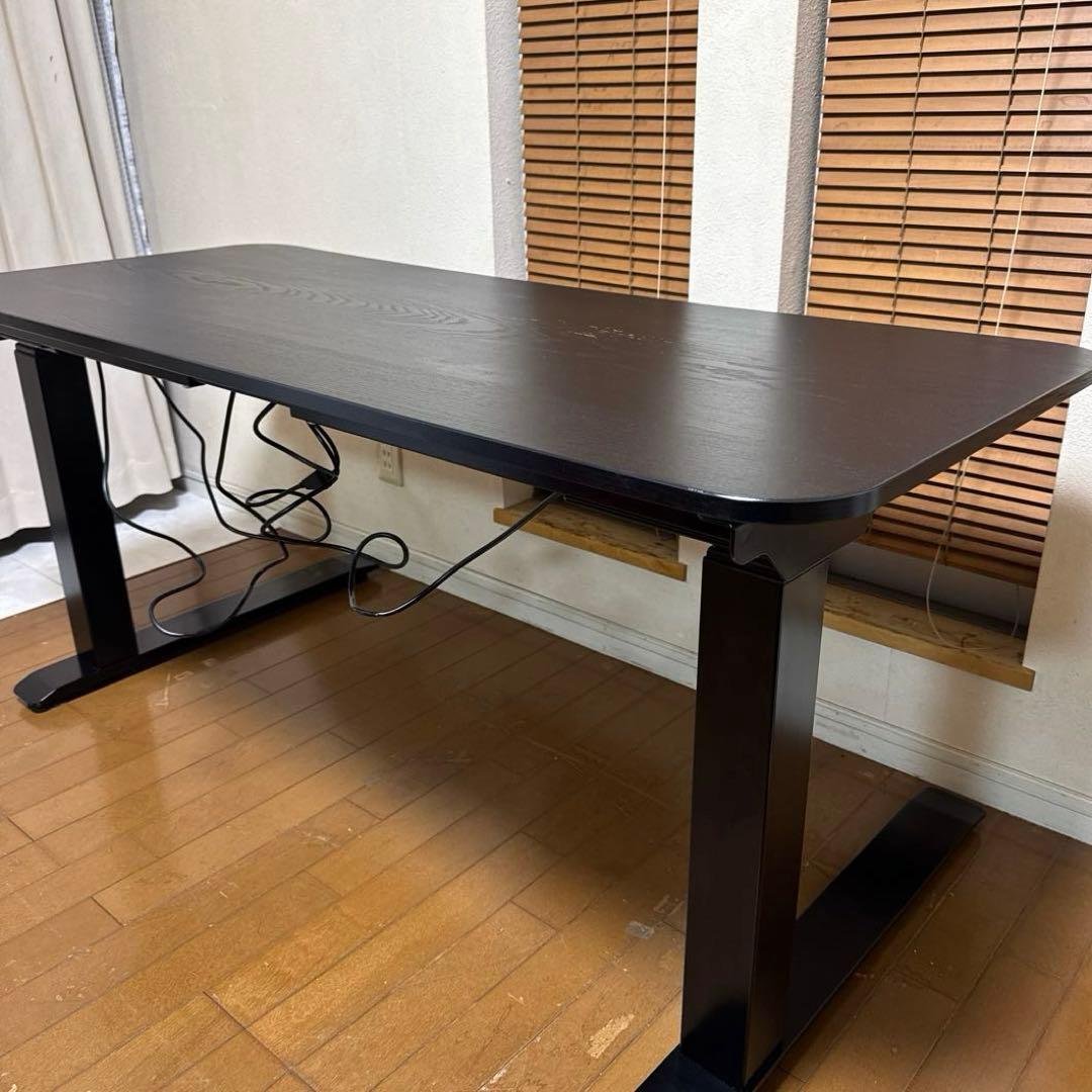 送料込　FLEXISPOT 電動昇降スタンディングデスク 140×