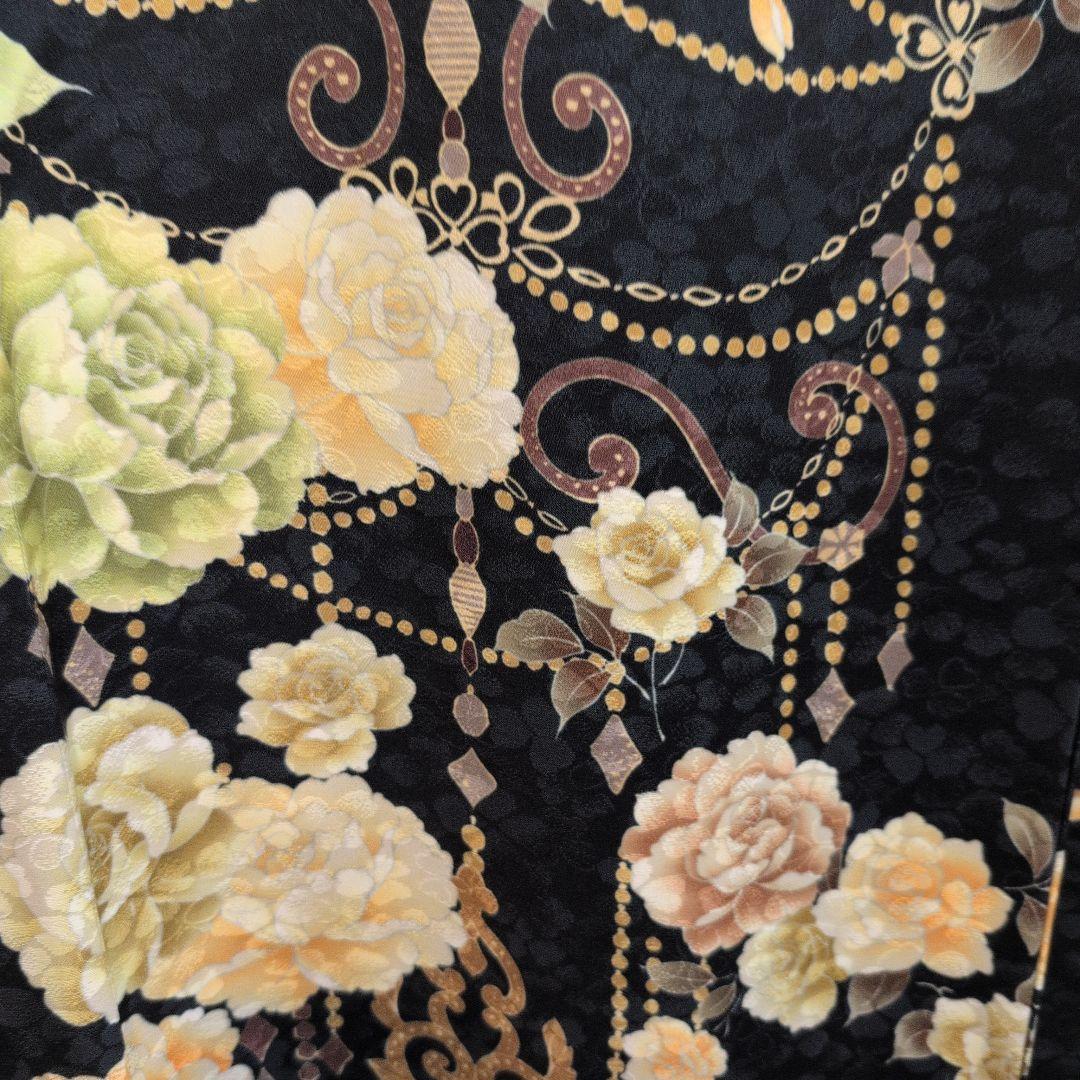 【現代柄】振袖 黒地 豪華な薔薇の花柄 Ｌ〜LＬサイズ１７０センチ
