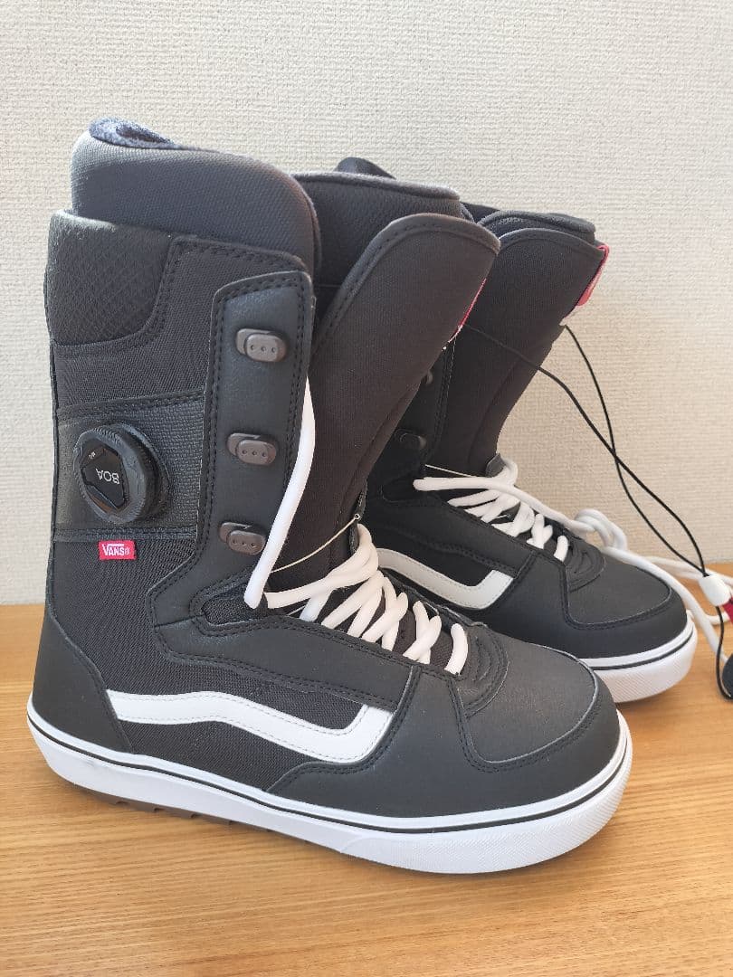 超美品 VANS バンズ Invado OG 2024年モデル28.0cm