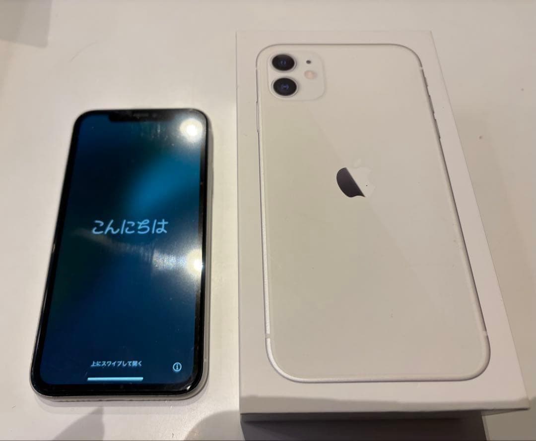 256GB iPhone11バッテリー液晶交換品 ジャンク
