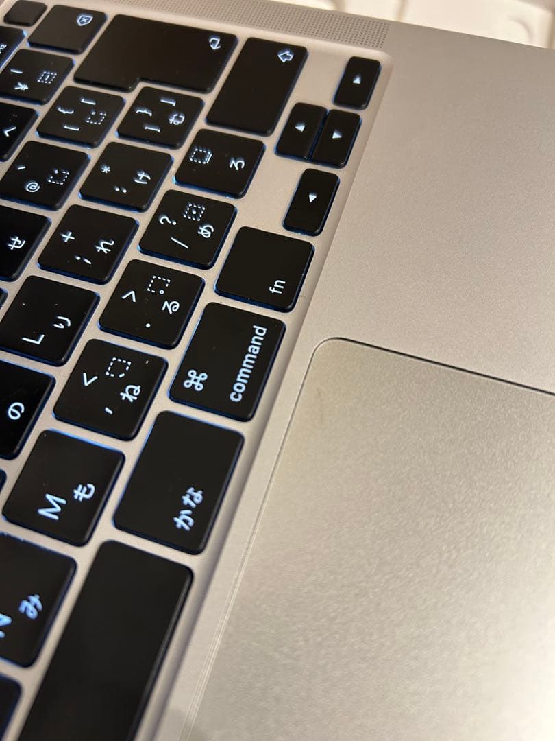 【美品・おまけ付】MacBook Air 13インチ シルバー