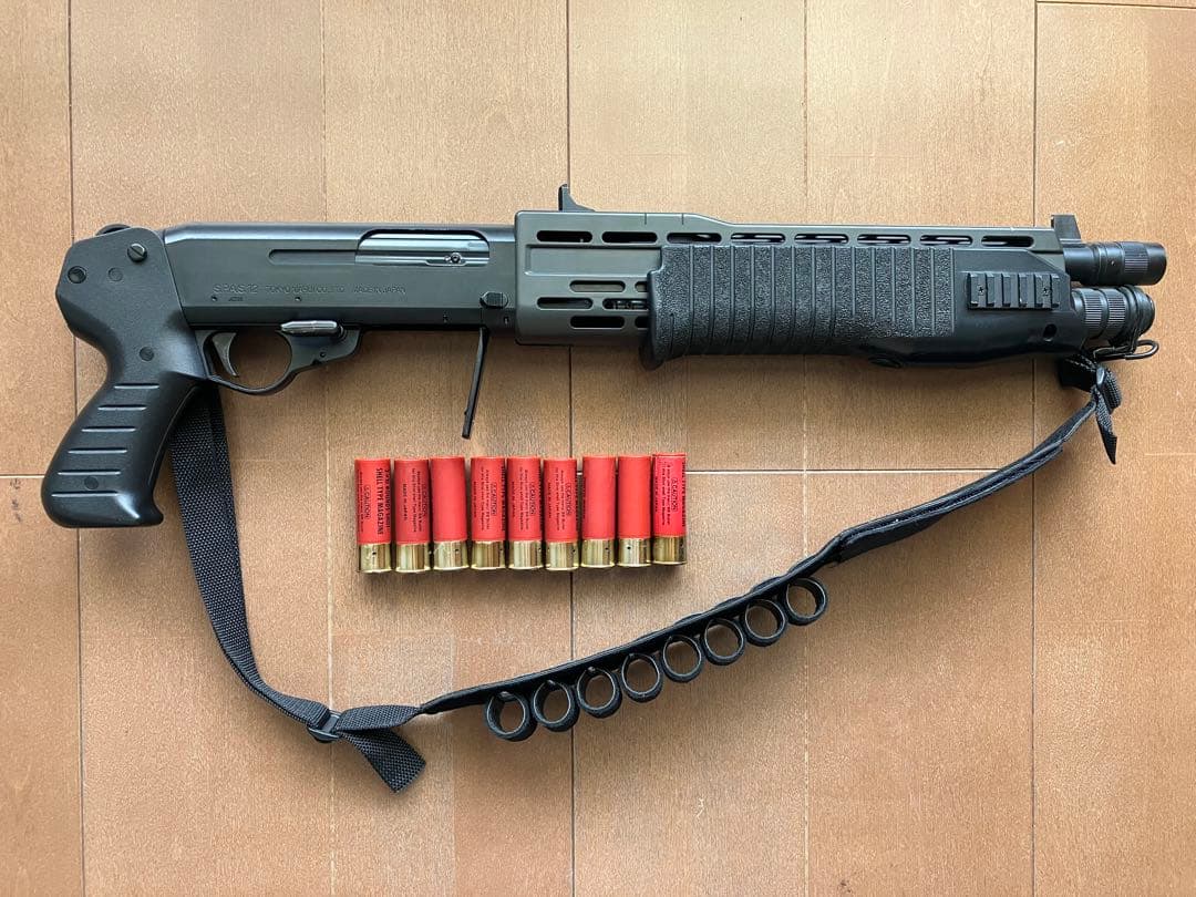 (中古品)東京マルイ　スパス12ソードオフ+ショットシェルスリング