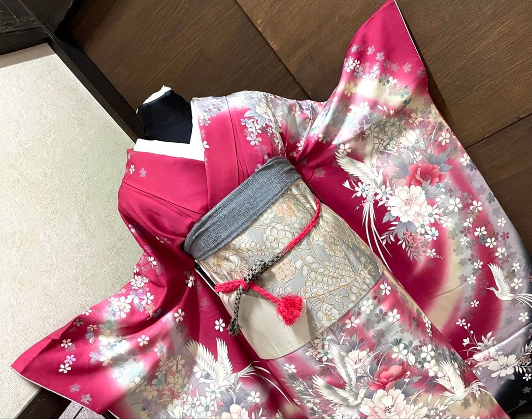 振袖 フルセット6点サイズM〜Ｌ熨斗吉祥花鳥蝶文　正絹売り切り終了