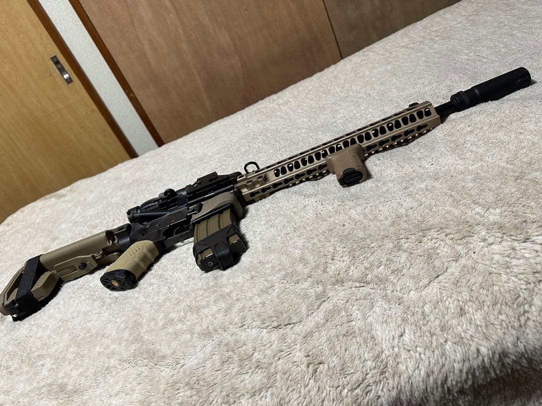 東京マルイ 次世代 M4 電子トリガー TITAN V2 NGRS サマコバ