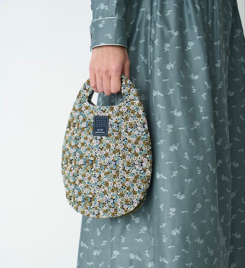 ミナペルホネン ウズラバッグ　skyful