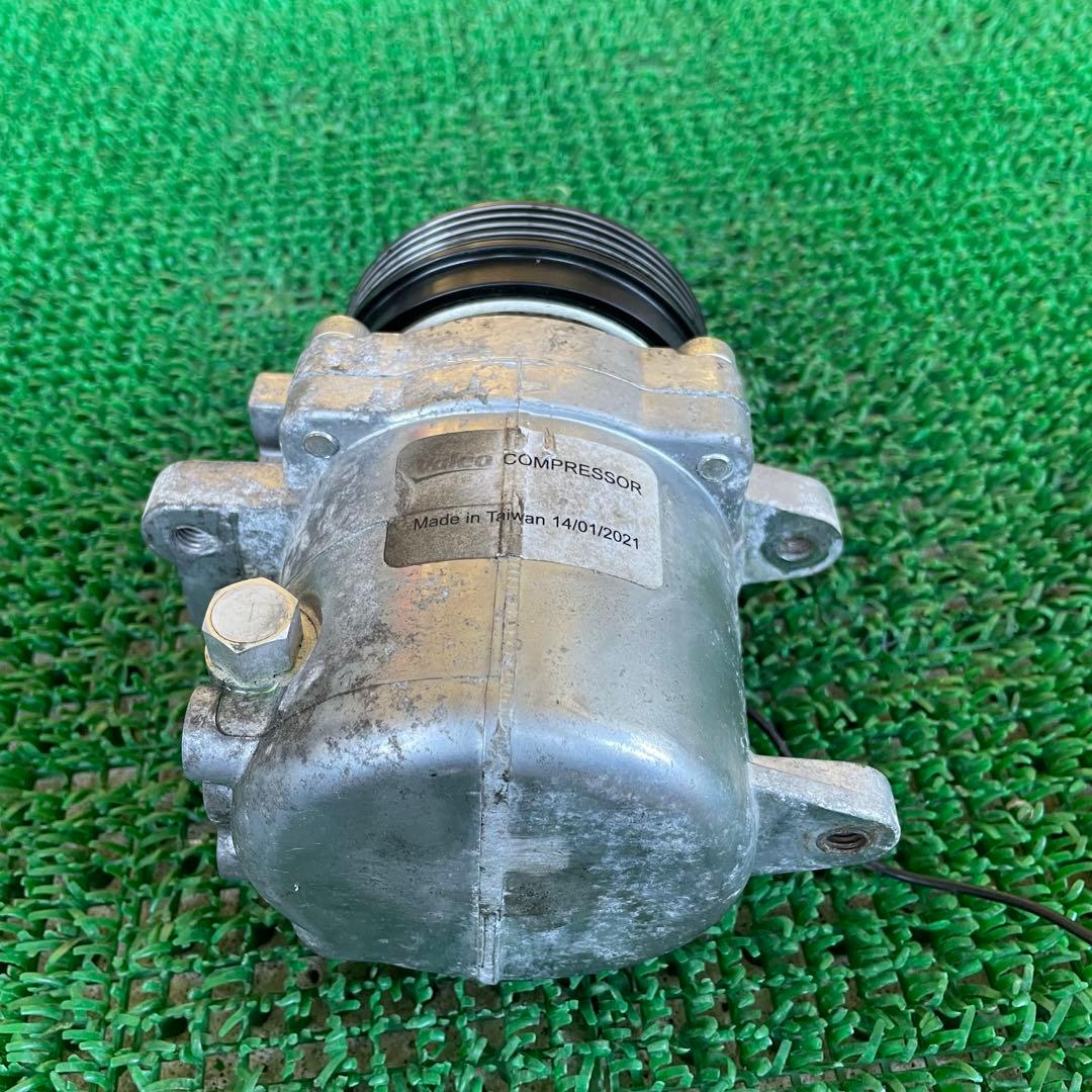 MH21S ワゴンR エアコンコンプレッサー No.8698