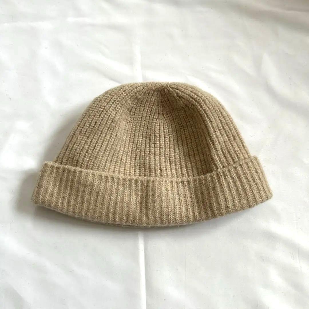 AURALEE ベージュ カシミヤリブ編みビーニー