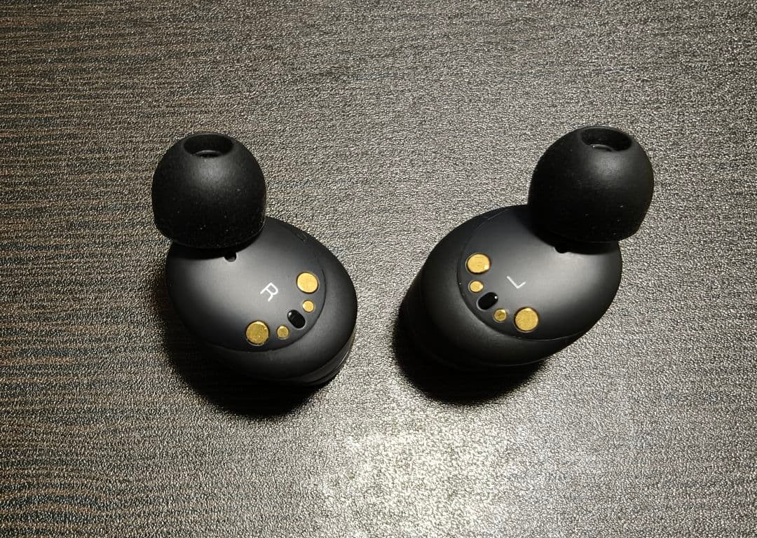 Bowers & Wilkins Pi8 ワイヤレスイヤホン