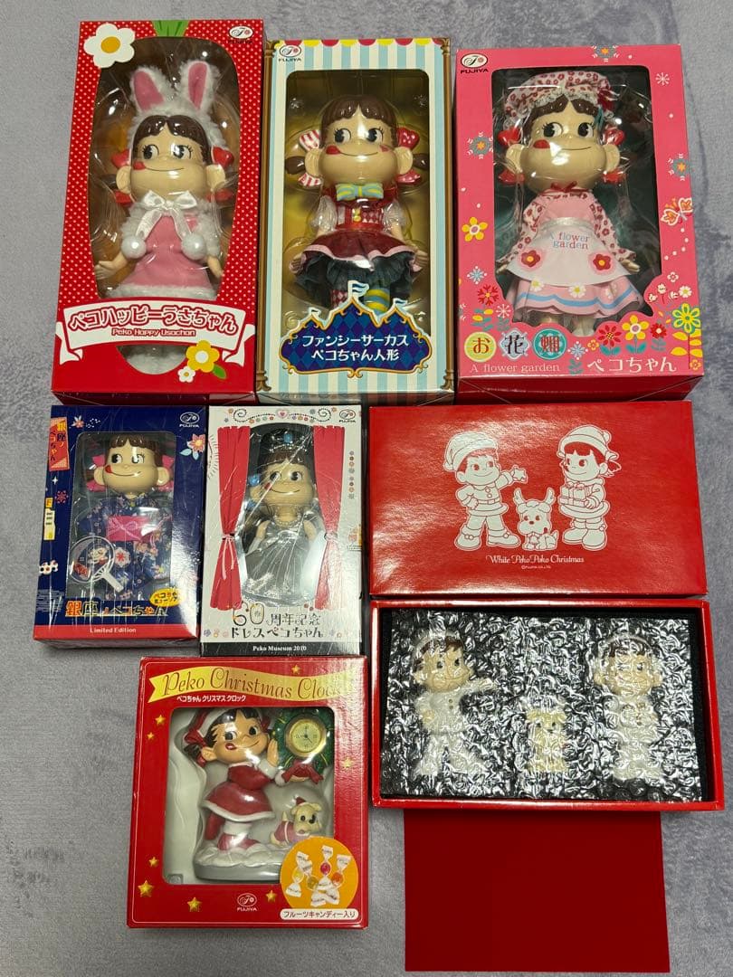 不二家　未開封　ペコちゃん人形　ポコちゃん　レア　クリスマス　兎　浴衣　ドレス