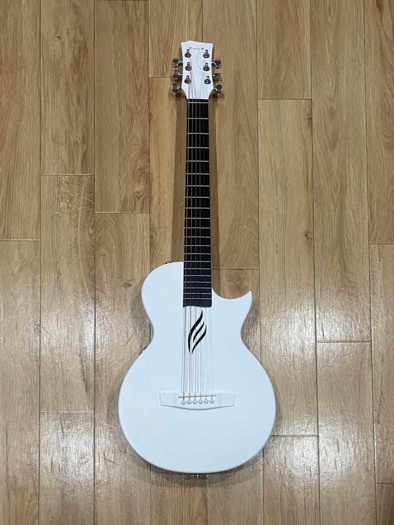 Enya Nova Go SP1 ホワイト エレアコ ケース付き