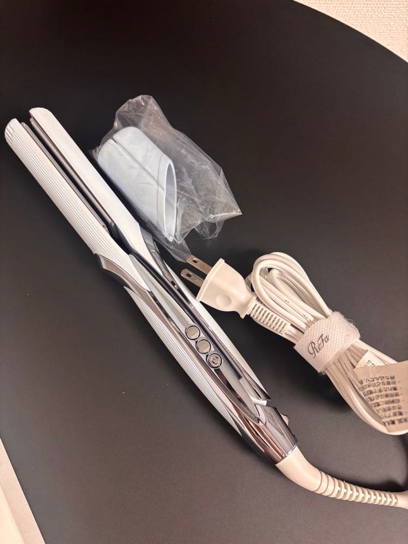 ReFa ストレートアイロン プロ　リファ　ホワイト