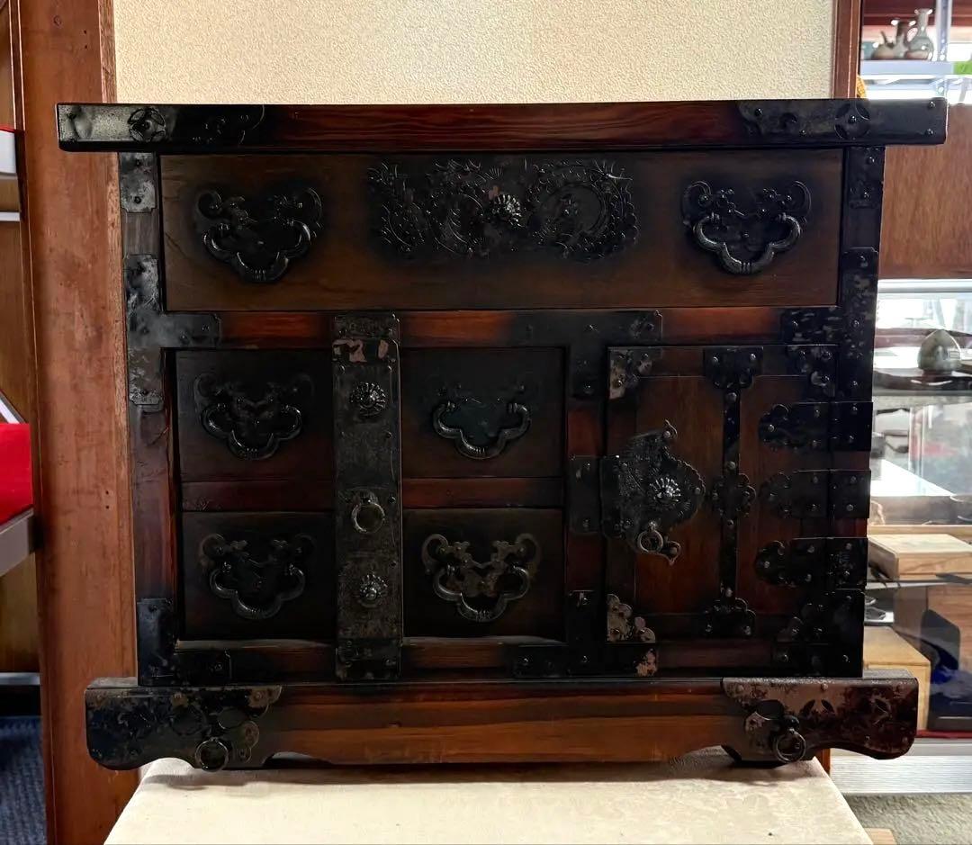 李朝　キャスター付箪笥　古民具　送料込み250505