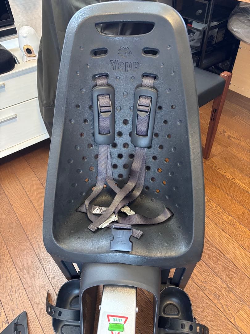 Thule Yepp Maxi スーリーイエップマキシ （リア取付）