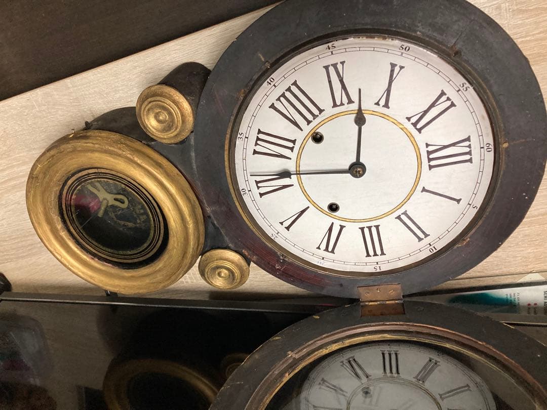 精工舎四つ丸ダルマ型8日巻稼働中 ボンボン時計修復(リペア)品