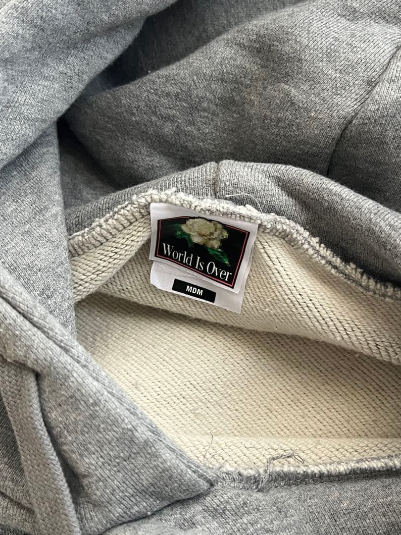 World is over HOODIE CHILDHOOD パーカー 深瀬