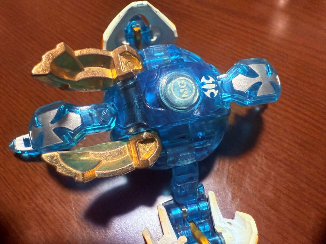 爆TECH爆丸　煌ドラガオンBLUE BLAZE&輝レオネスC&聖アクアスC