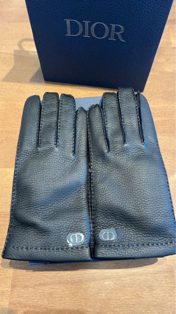 クリスチャンディオール　手袋　メンズ