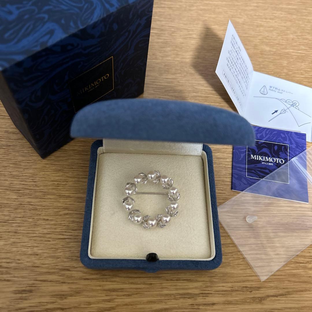 MIKIMOTO ミキモト　真珠　パール　WGK18 葉彫り　月桂樹　ブローチ