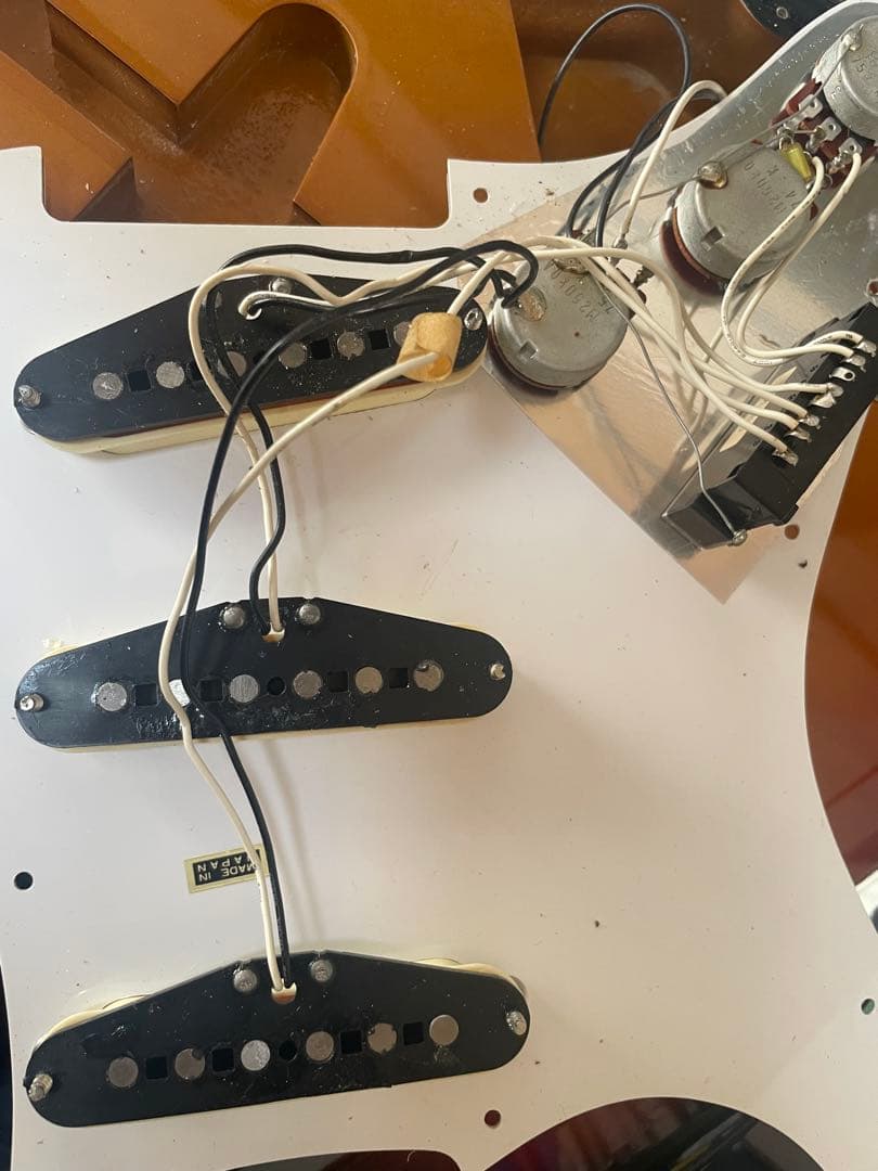 フェンダージャパン　ストラトキャスターEシリアルビンテージ