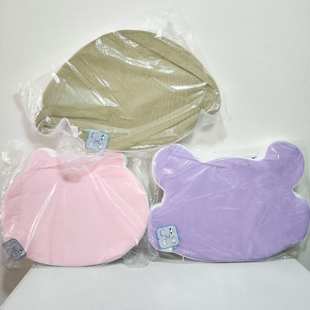 ちいかわ　座布団　ライト　マグカップ　フィギュア　クリーナー　ボトル　ぴたれすと