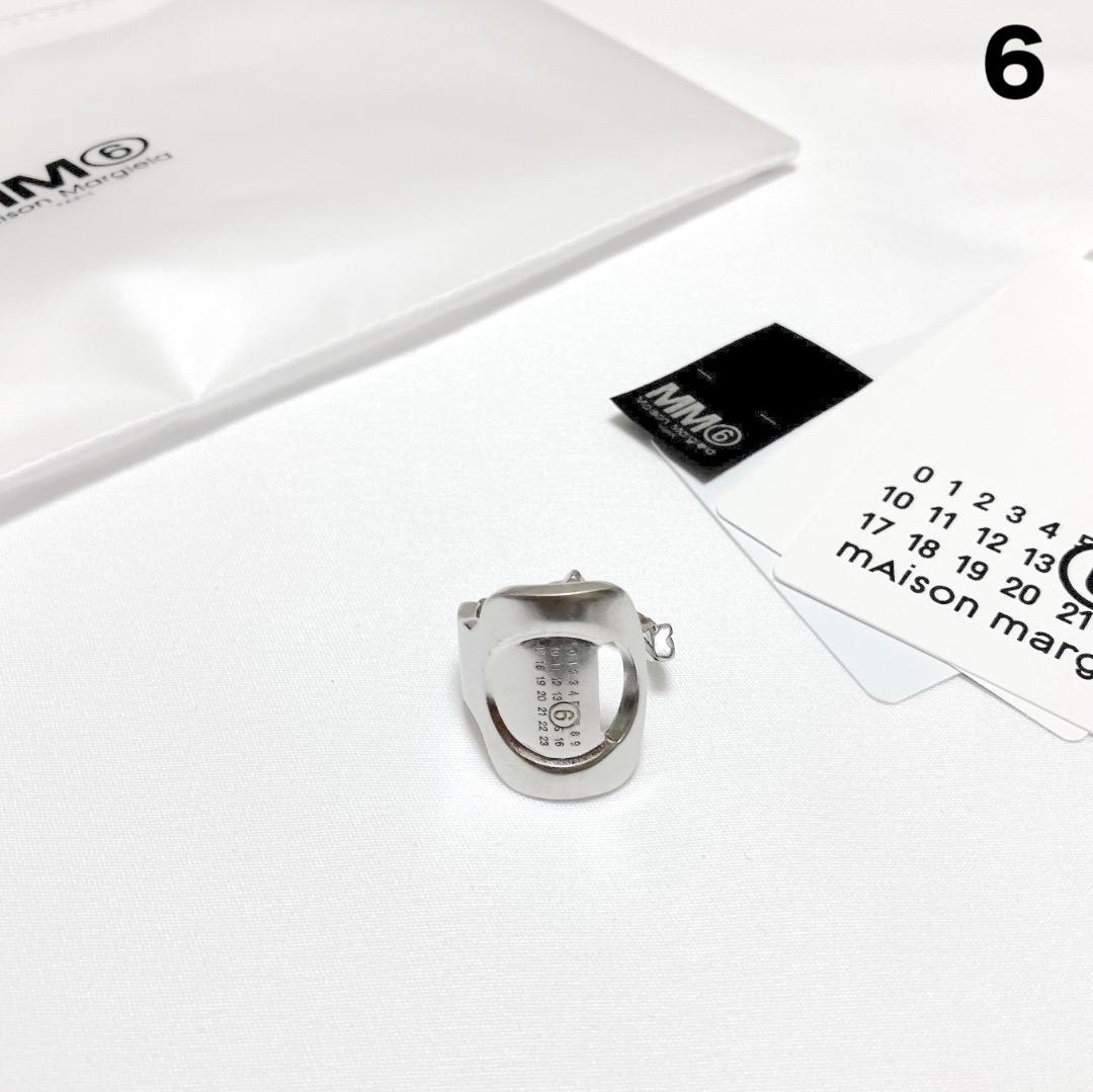 新品 6 マルジェラ MM6 25ss ブランドロゴキーリング 指輪 17938