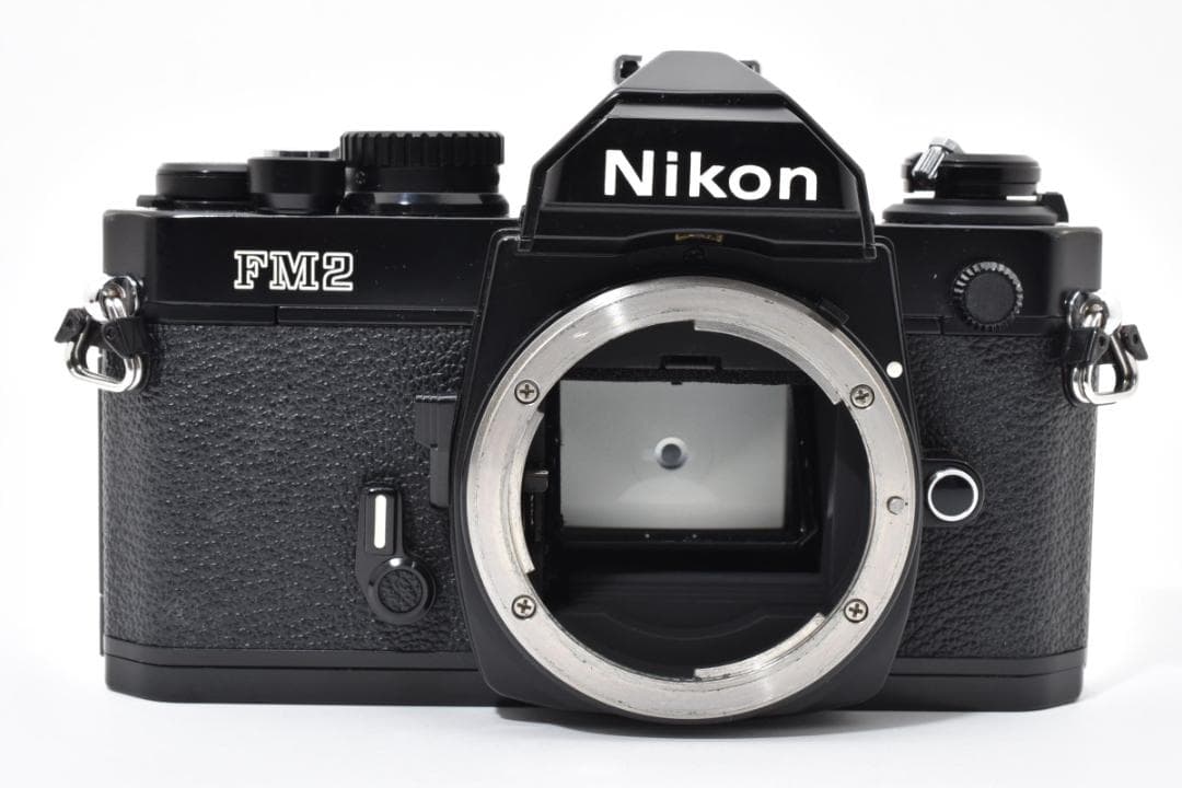 美品 Nikon New FM2 一眼レフフィルムカメラボディ ブラック ニコン
