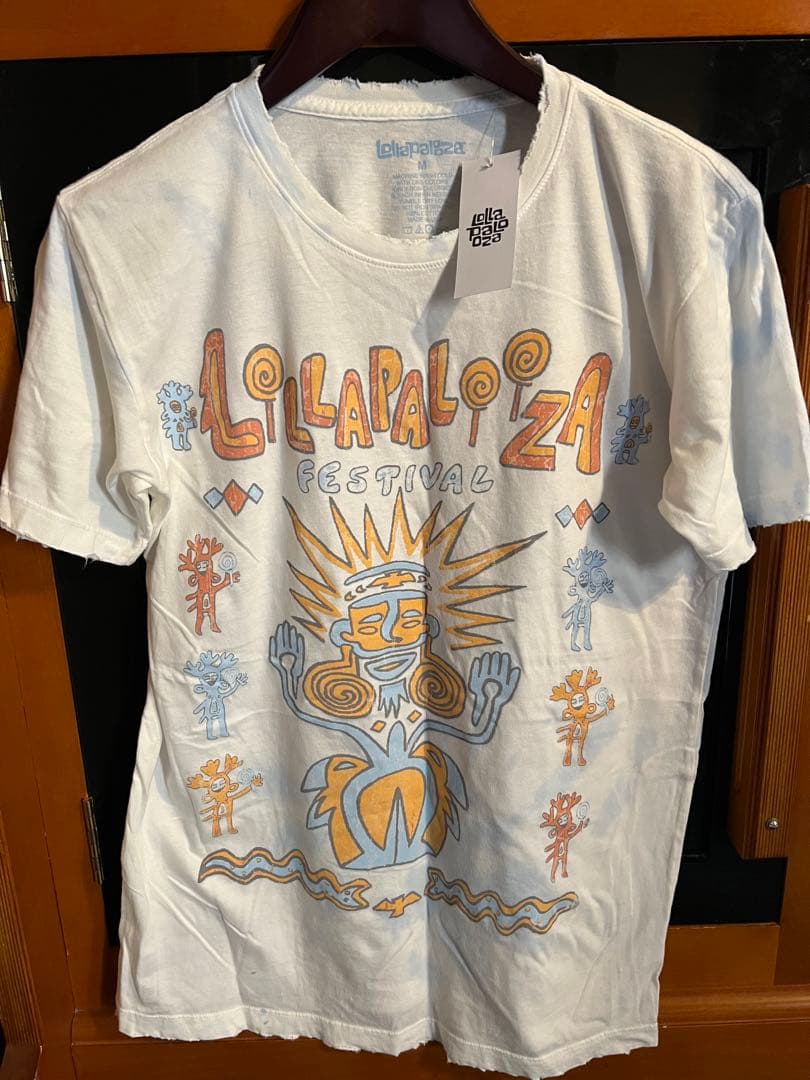Lollapalooza ビンテージ加工Tシャツ ✨️新品タグ付き✨️