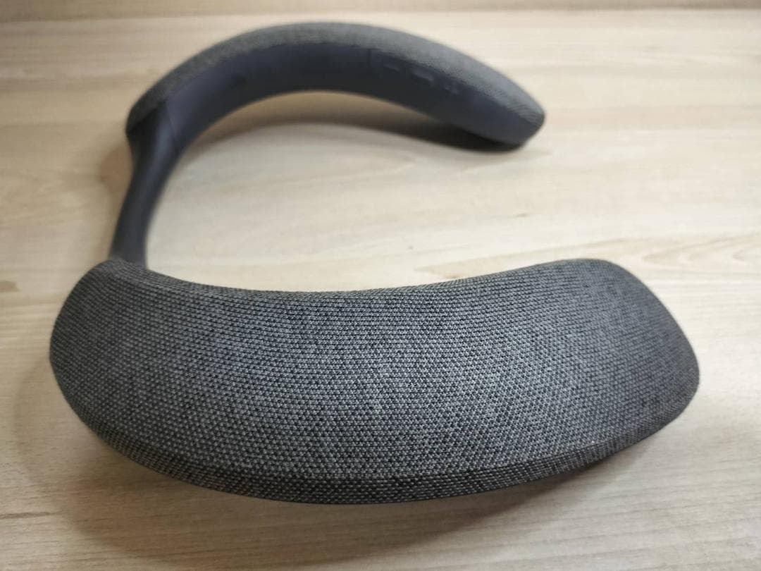 SONY ソニー　ネックスピーカー（SRS-NS7R）