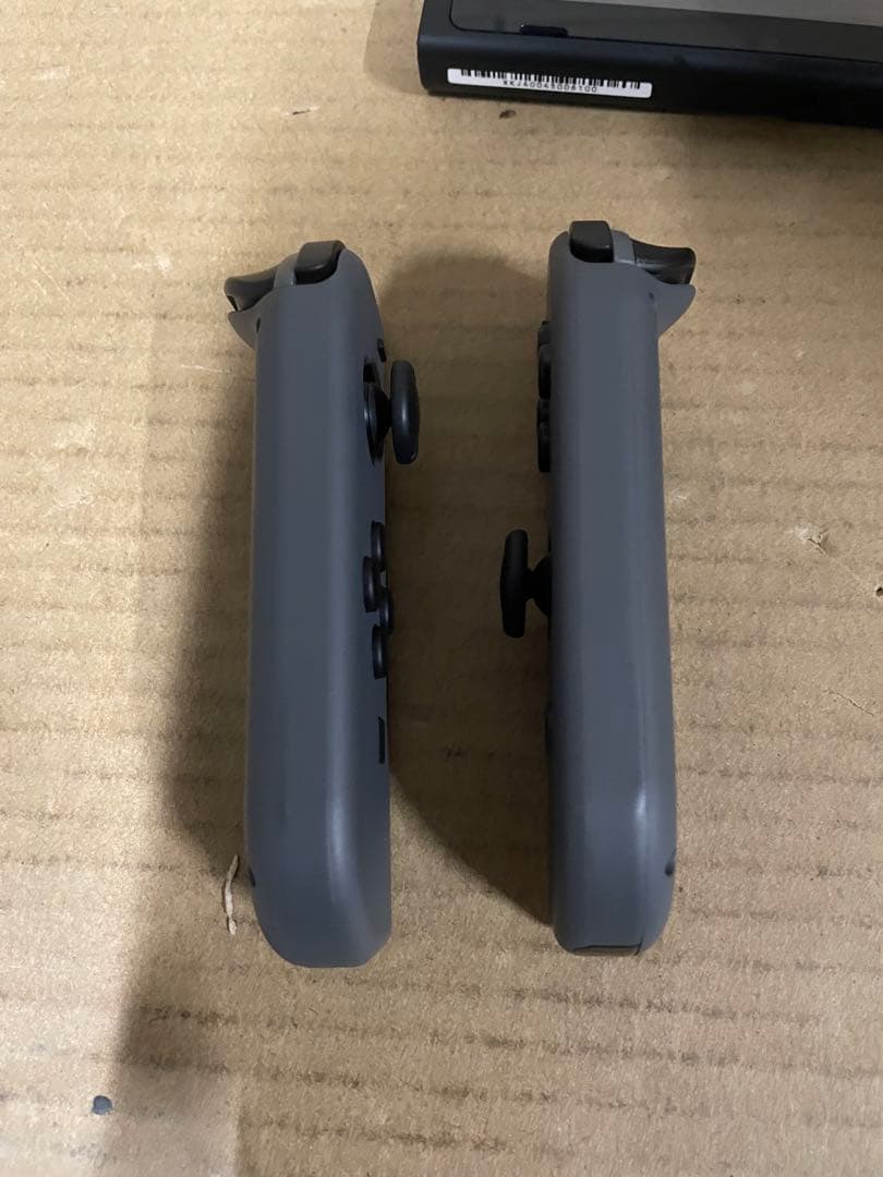 任天堂 Nintendo Switch Joy-Con(L)/(R) グレー