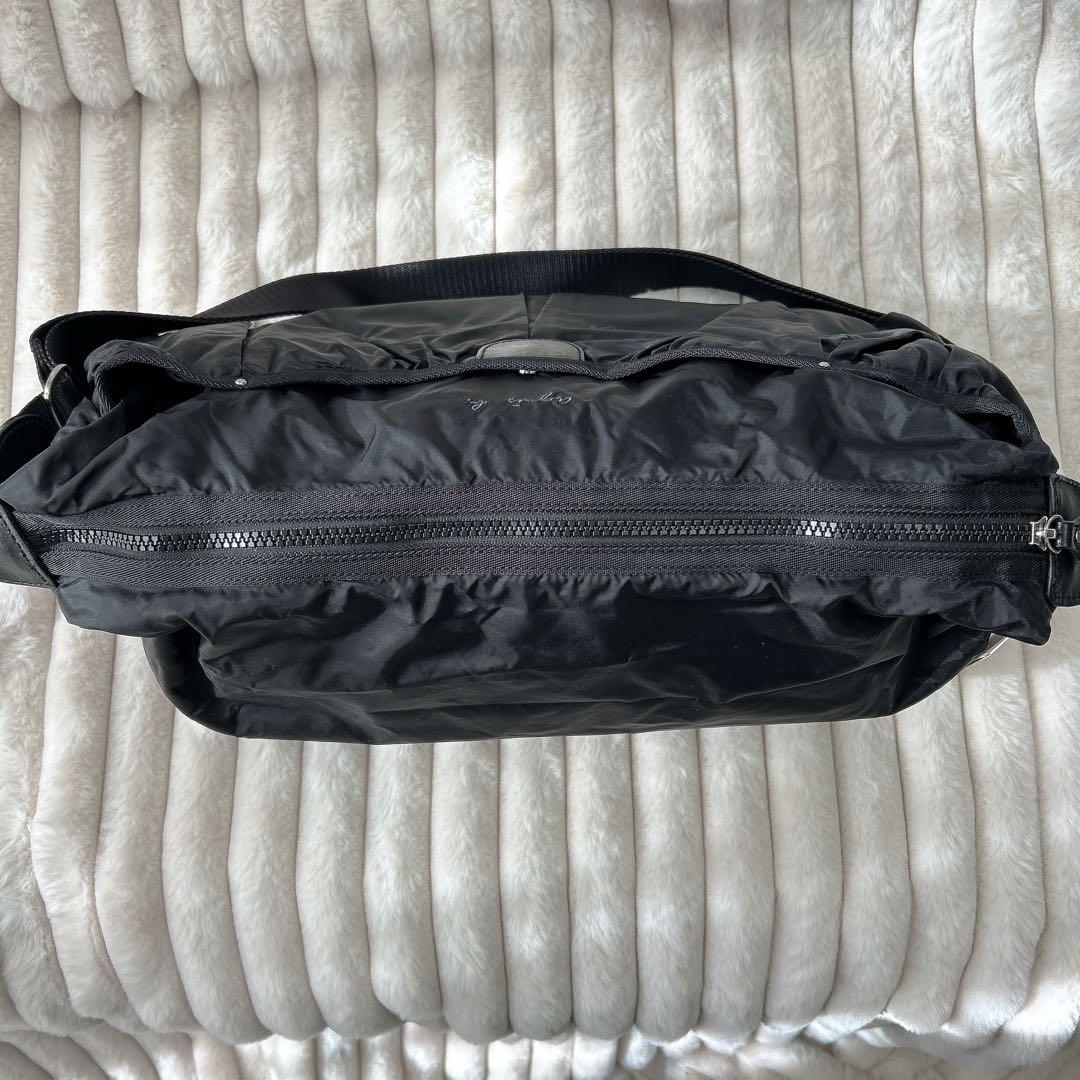 【タグ付き未使用品】アニエスベー　ボヤージュ　ショルダーバッグ　ナイロン　黒