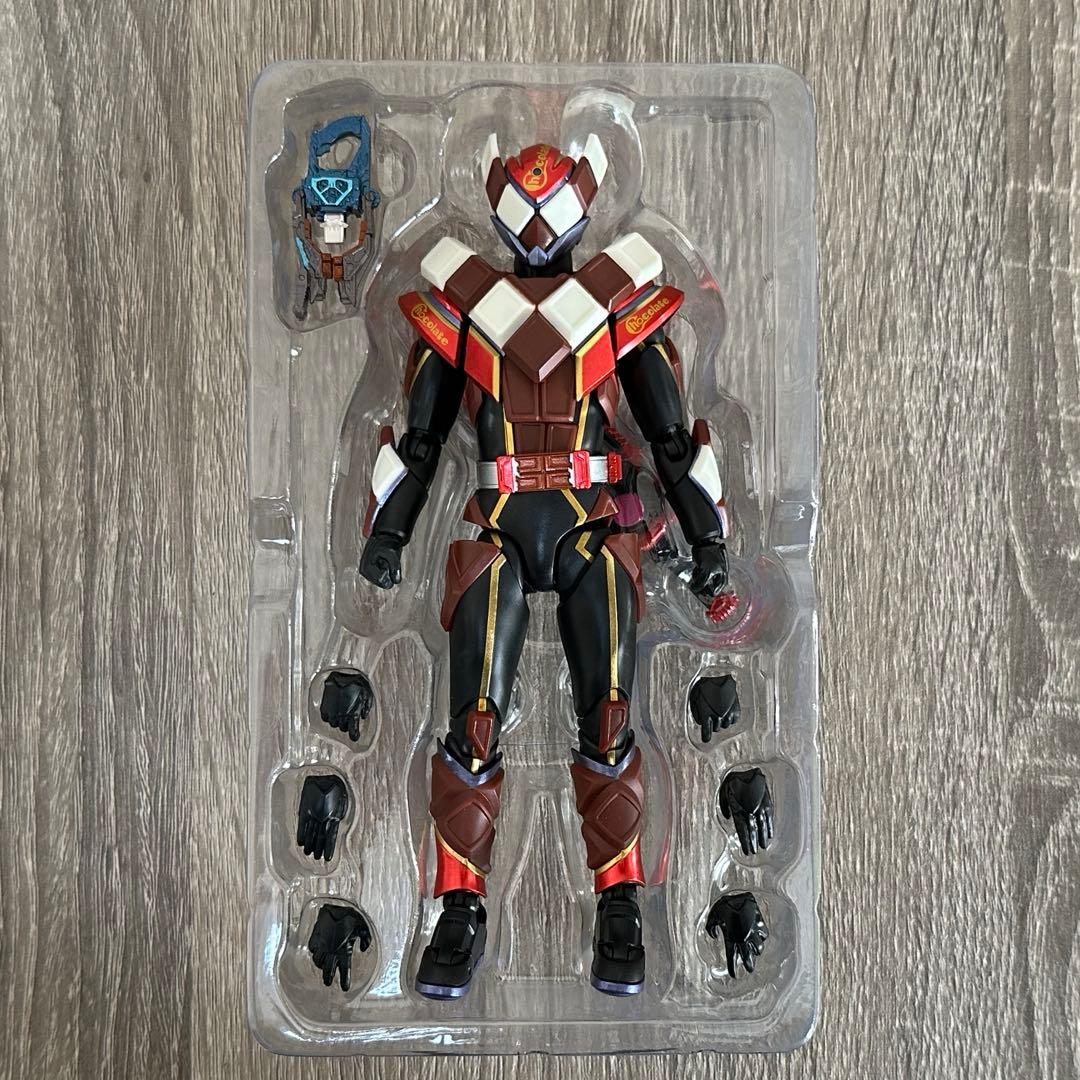 【開封済み】S.H.Figuarts 仮面ライダーヴァレン チョコドンフォーム