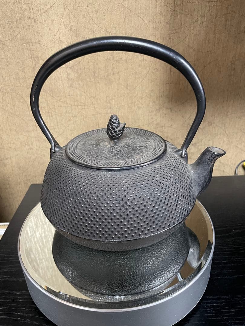 南部鋳鉄製鉄瓶 南部鉄器岩鋳社製