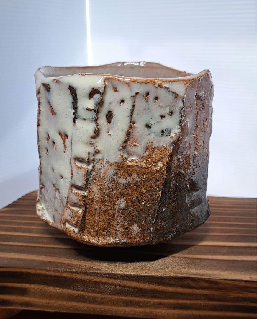 渋谷泥詩　萩焼　面取筒茶碗
