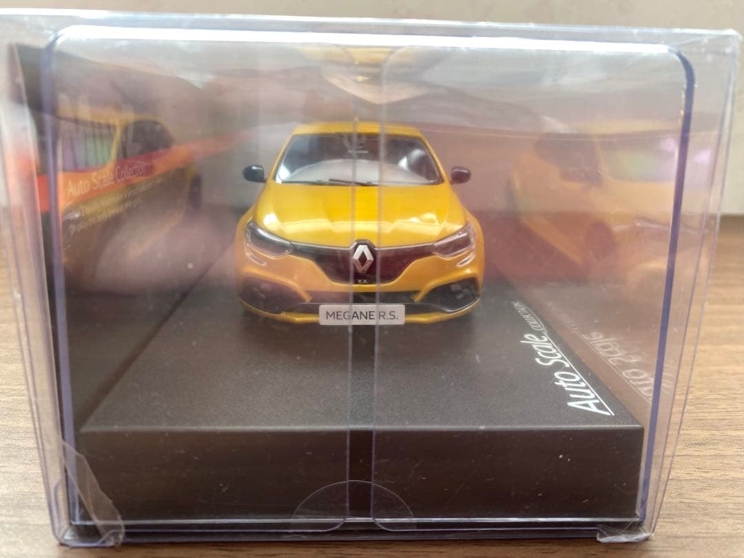 ミニッツ ASC RENAULT MEGANE R.S.