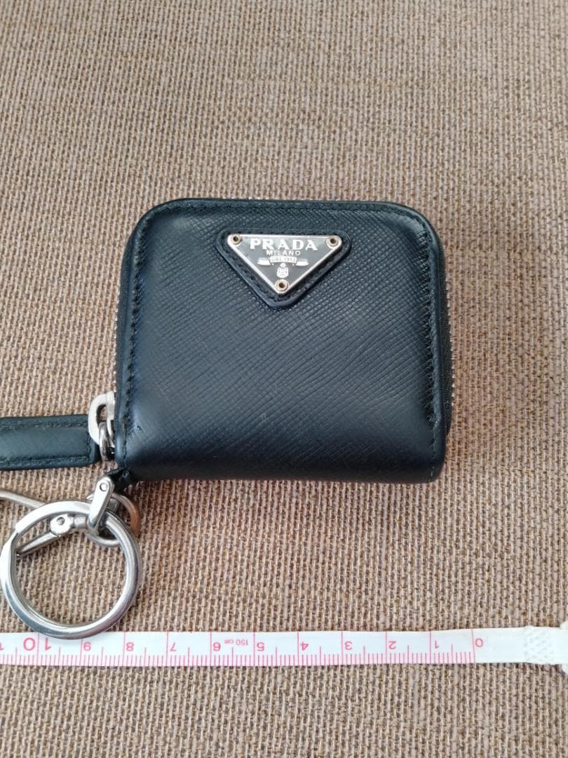 PRADA プラダ　ケース　小物ケース　ポーチ　イヤホンケース