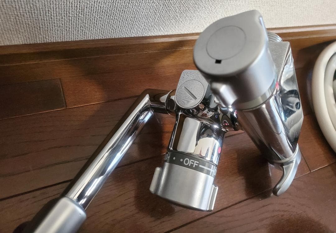 週末値引】LIXIL 定量止水付サーモスタット混合水栓 他 BF-7140TSD