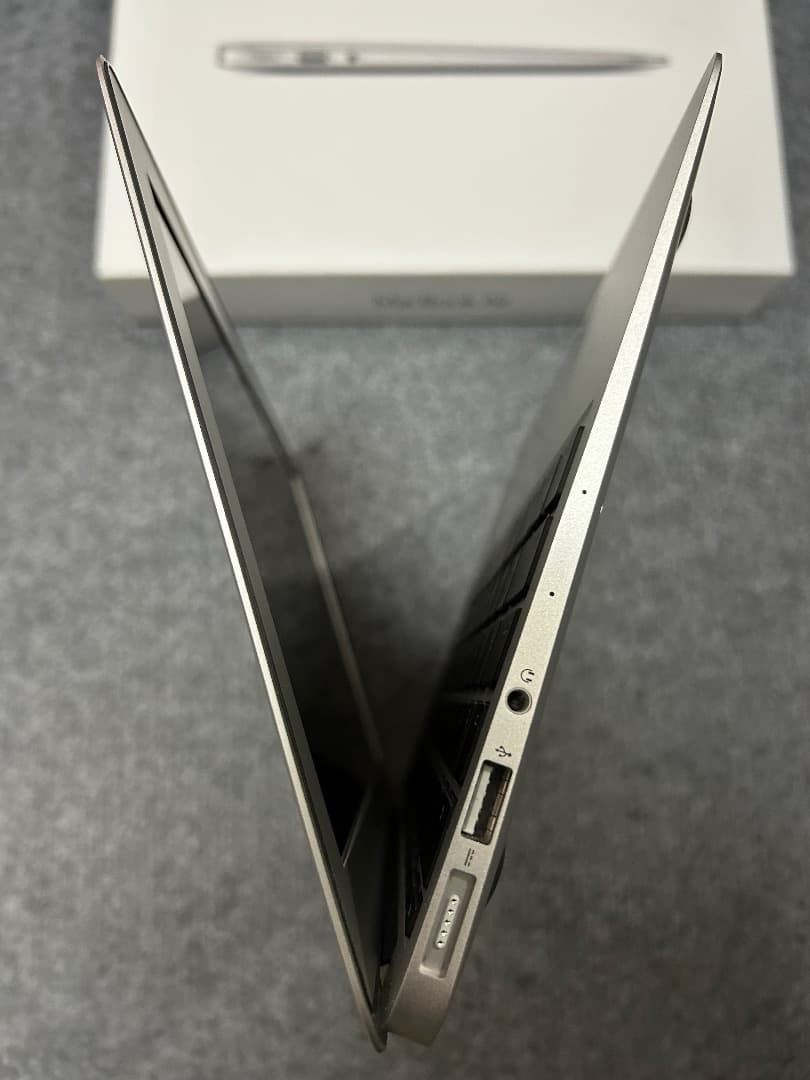 優良美品 MacBookAir 2015 i7 8Gb 512Gb 11インチ