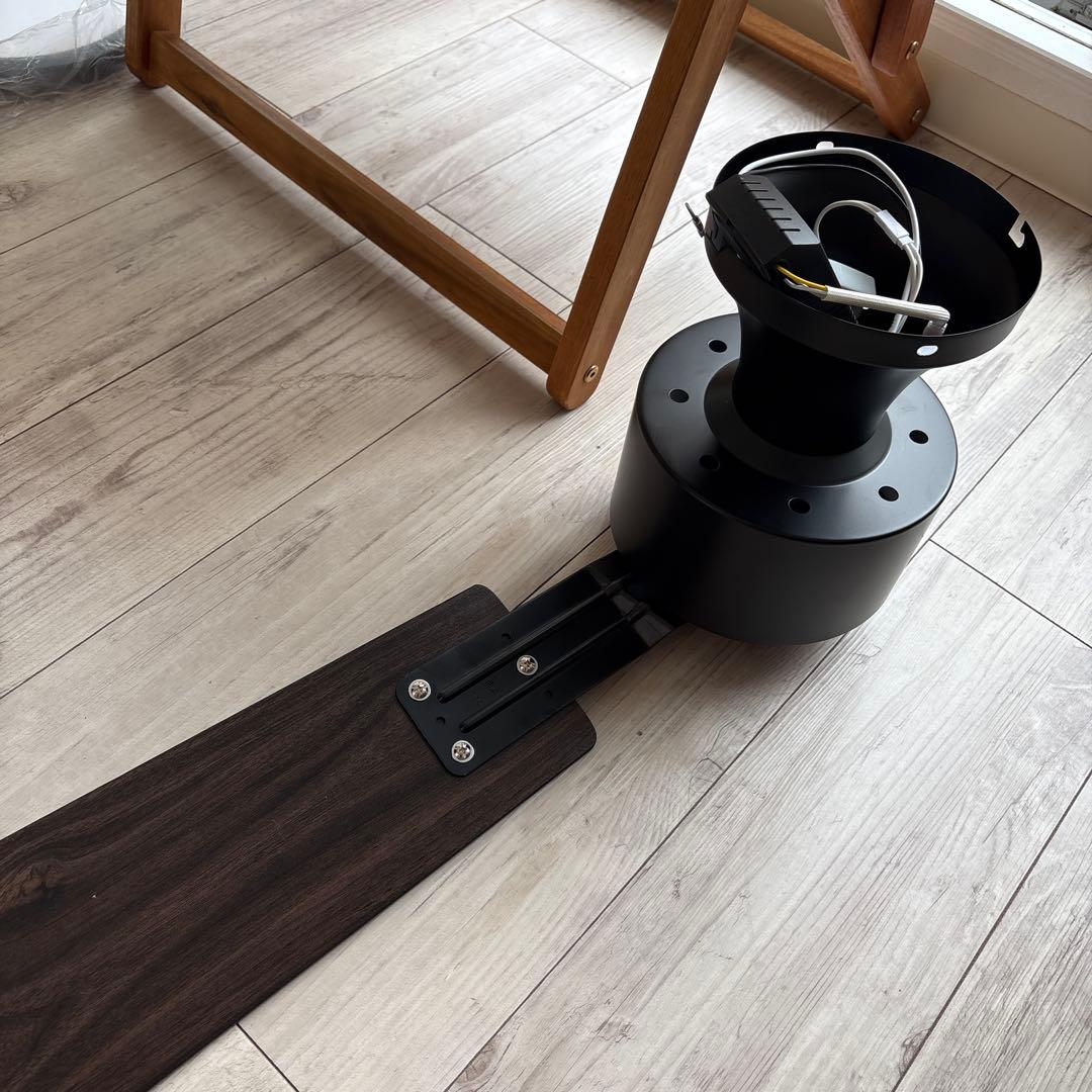 XiGLOW シーリングファンライト 115cm ブラック