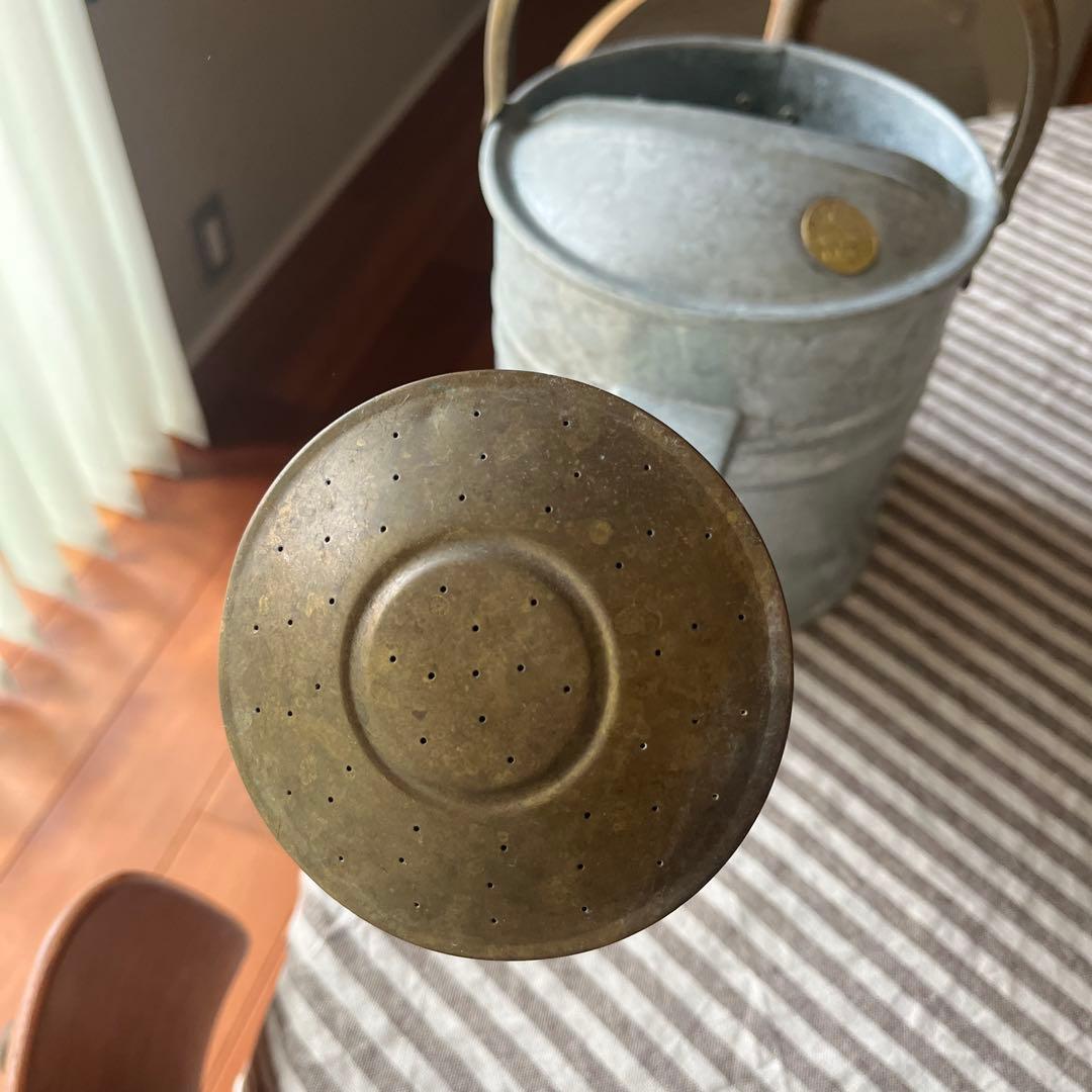 HAWS 英国ホーズ社　ピーターラビットカン　ガーデニング　じょうろ