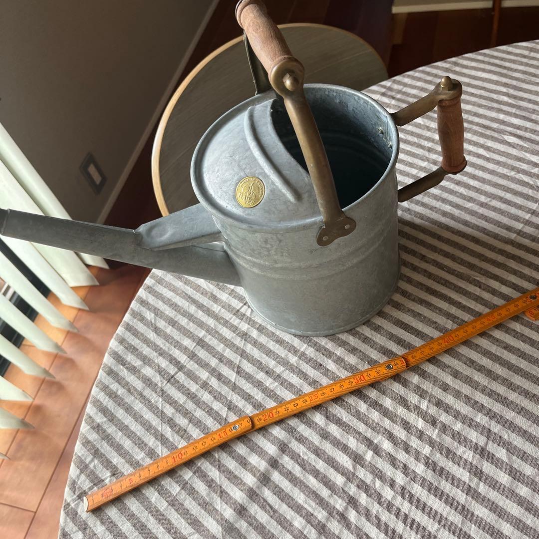 HAWS 英国ホーズ社　ピーターラビットカン　ガーデニング　じょうろ