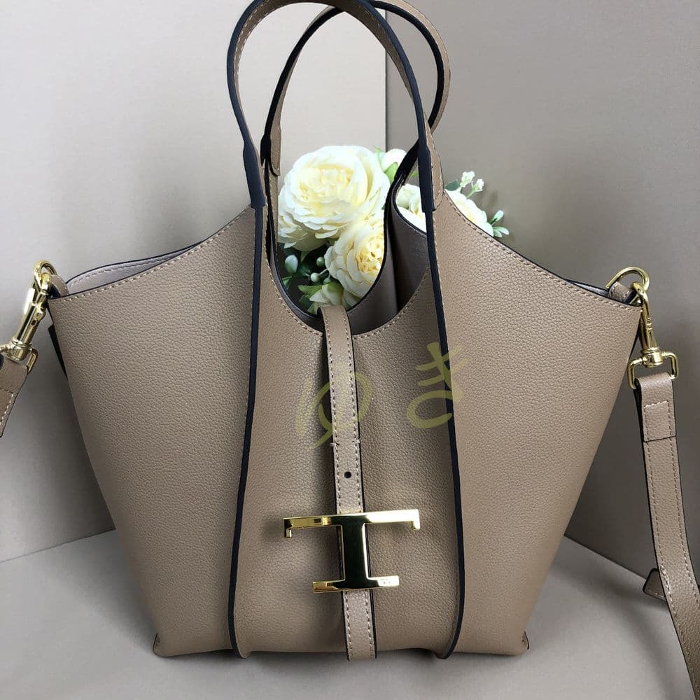 TOD’S トッズ　T タイムレス レザー トートバッグ ベージュ