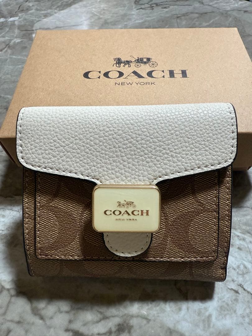 COACH 二つ折り財布 ブラウン ホワイト