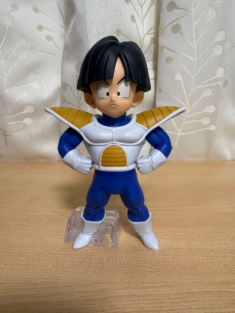 一番くじ　ドラゴンボール　B賞　クリリン　C賞　孫悟飯　E賞　ブルマ　フィギュア