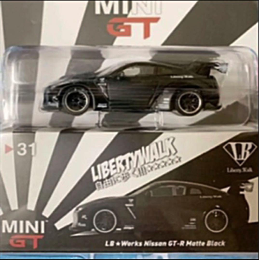 オートサロンリバティウォーク 日産 GTR R35 ワークス マッドブラック