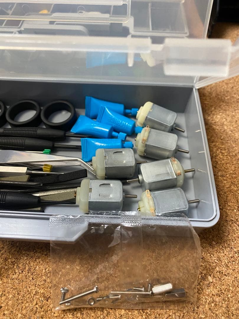 組立済 ミニ四駆8点、ポータブルピット1点&パーツ、工具など色々まとめセット