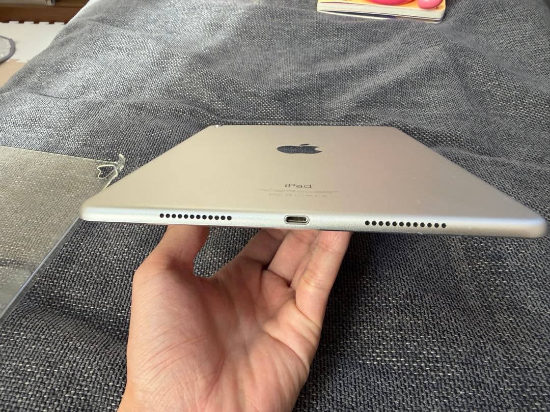 iPad Pro 9.7インチ 本体のみ(Wi-fiモデル 128GB)