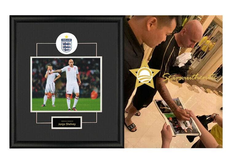 直筆サイン入り写真 ジョンジョ・シェルヴェイ サッカーイングランド SA鑑定済