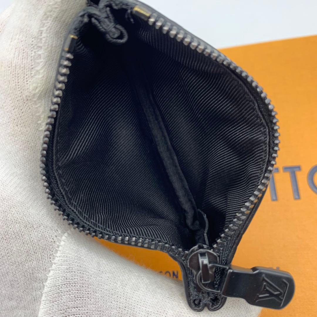 ルイヴィトン　ケース　ポシェットクレ　デュオ　メッセンジャー　シャドウ